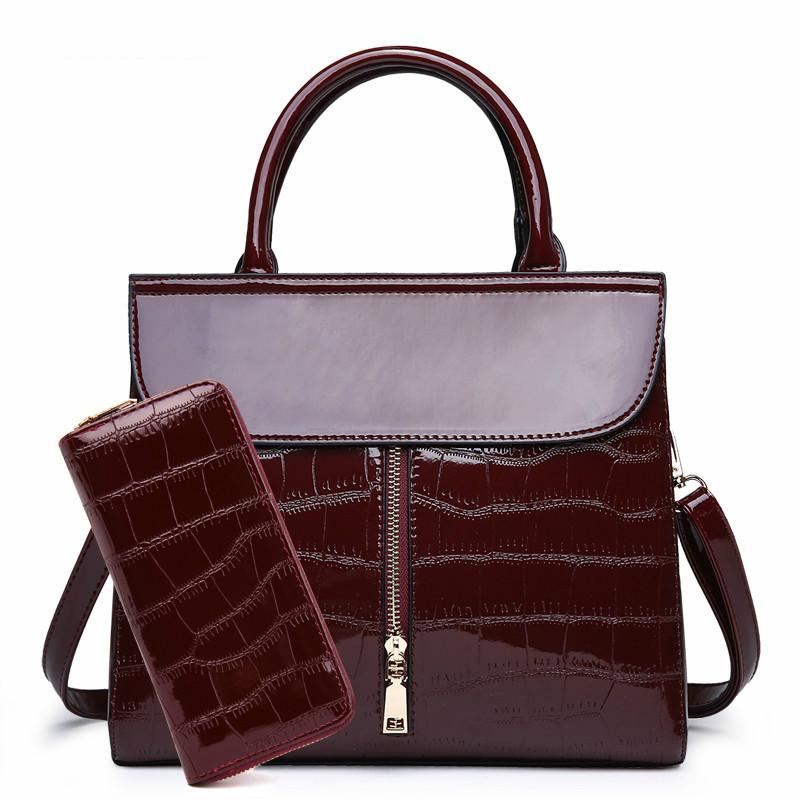 patent leather handbolsas
