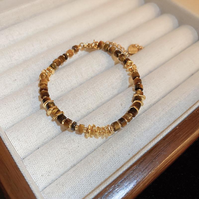 Artificial tiger s eye stone geometric bracelet fashionable retro design sense beaded bracelet niche light luxury temperament jewelry women