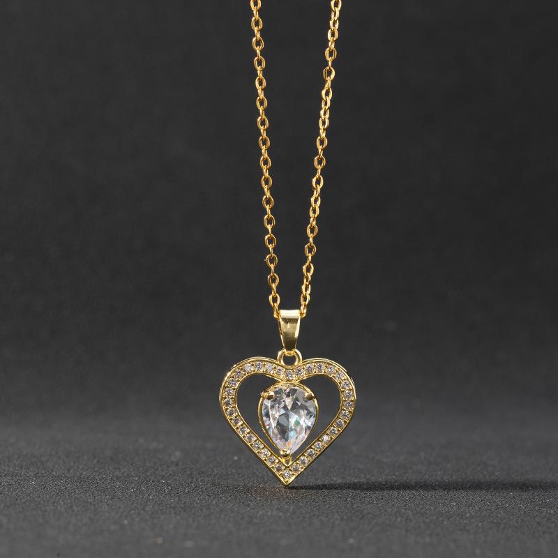 Colier pandantiv Love cu micro incrustație de lanț de claviculă cu zircon colorat, pandantiv geometric pentru fete, cadou de bijuterii de colier în formă de inimă