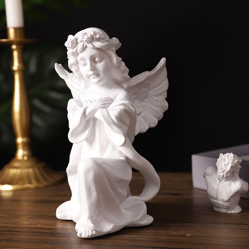 Nordic Praying Angel Resin Figurine - Cute Angel Girl Desktop and Foyer Decor