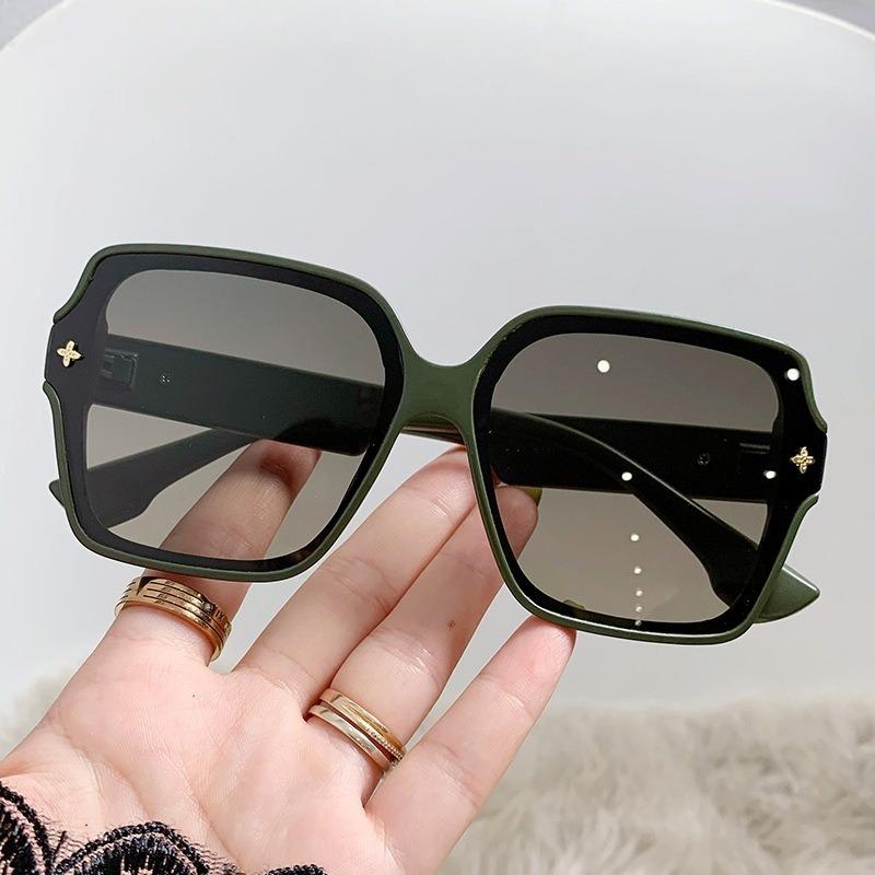 Vintage Women's Sunglasses for Female Retro Square Sunglasses Shades