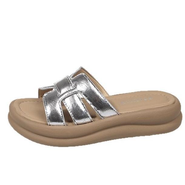 Lightweight outer wear 2025 women's fashion thick-bottomed cool slippers one-word drag new summer non-slip soft bottom with skirt