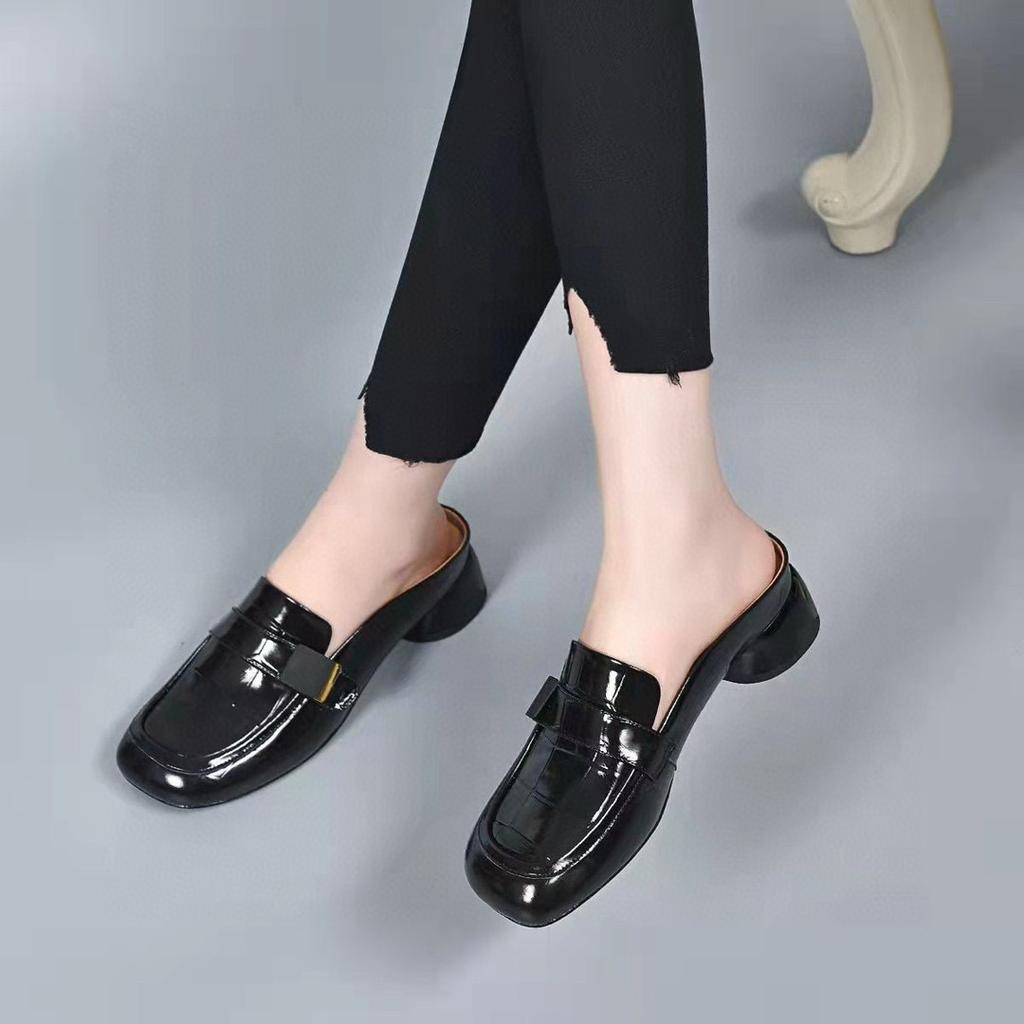 Baotou Outer Slippers Spring and Round Head Low Heel Cool Slippers Embossed Cow Patent Leather Square Buckle