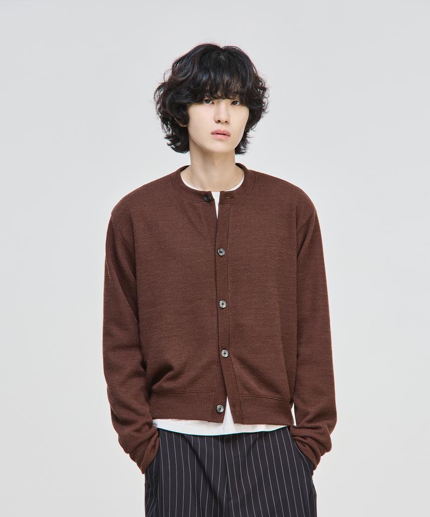 Signature Round Neck Crop Knit Cardigan [Brown]