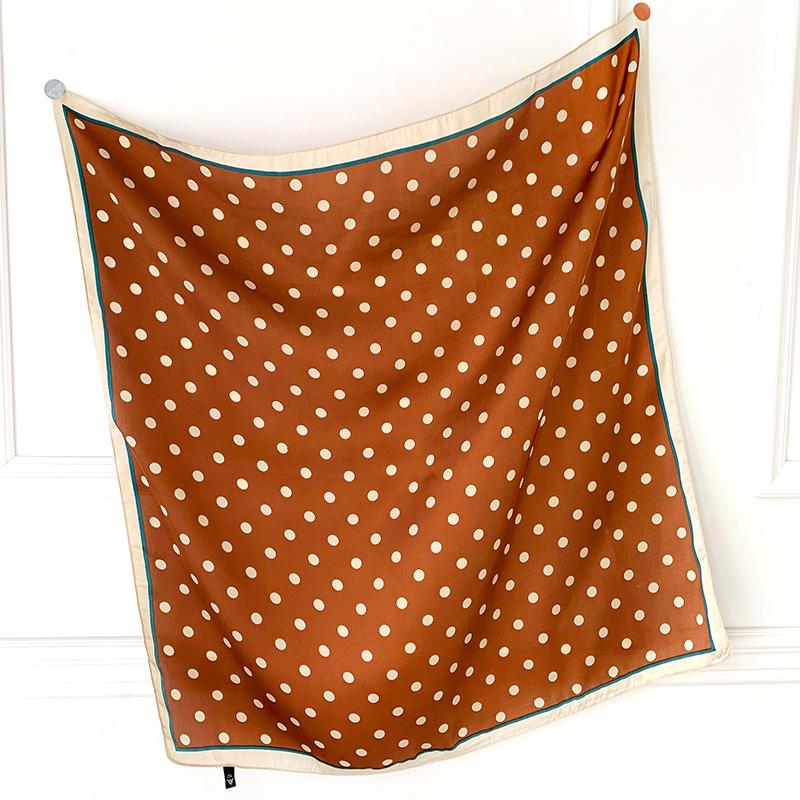 27.56in Bohemian Style Polka Dot Square Scarf For Women Spring/Summer Sun Protection Neckerchief Elegant Bandana For Decoration