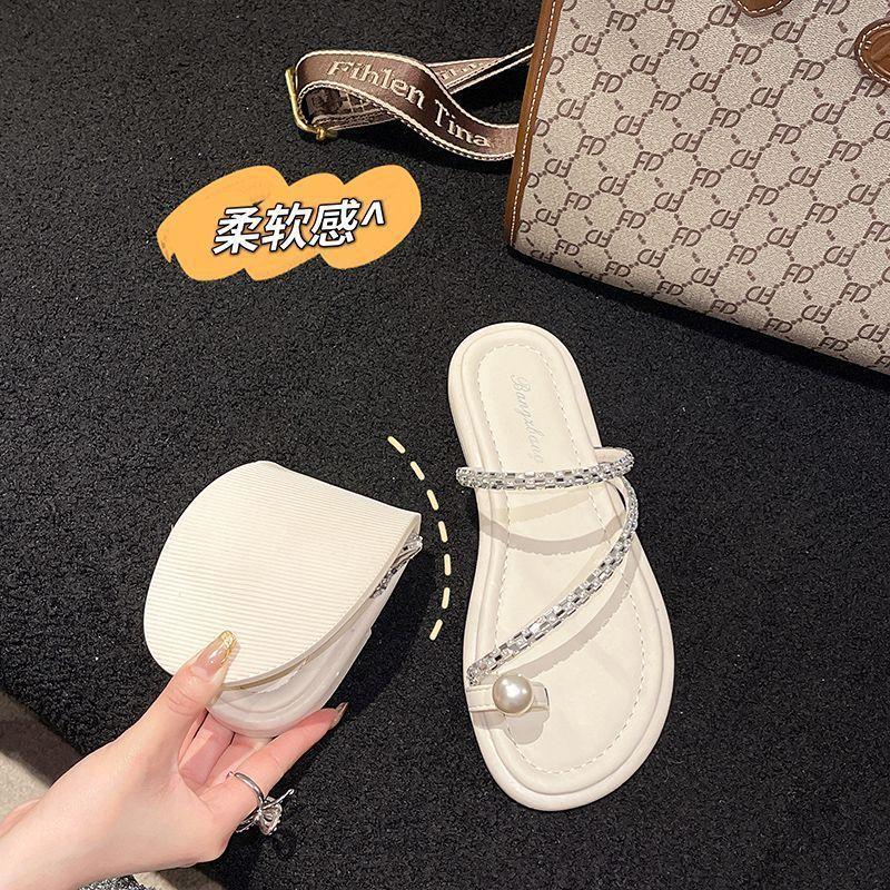 Internet Celebrity Pearl Toe Slippers Female Summer New Flat-bottomed Fairy Wind Cover Toe Beach Sandals Soft-soled Non-slip Sandals