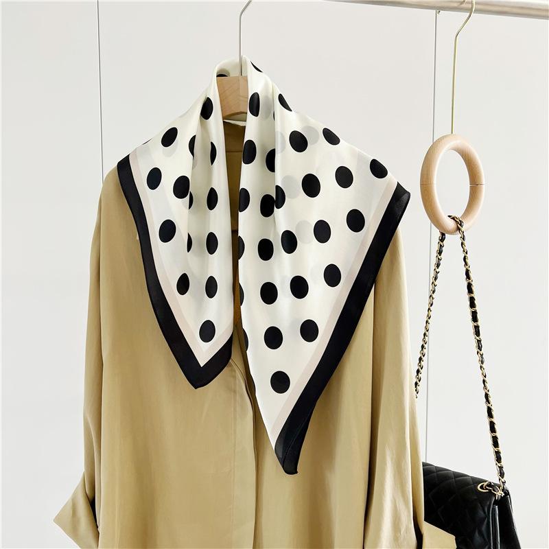 French polka dot 11 mmi silk silk scarf women's spring and summer fashion versatile mulberry silk scarf 71 Chinese scarf shawl