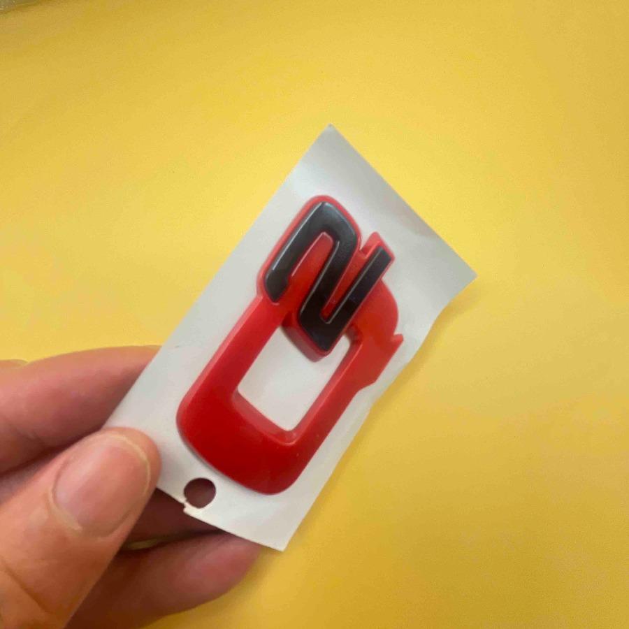 1 pièce Q4 Q2 GIULIA GIULIETTA STELVIO VELOCE Ti Badge Emblème Autocollants de Voiture pour Coffre Arrière Rénovation Étiquette de Coffre Logo Accessoires