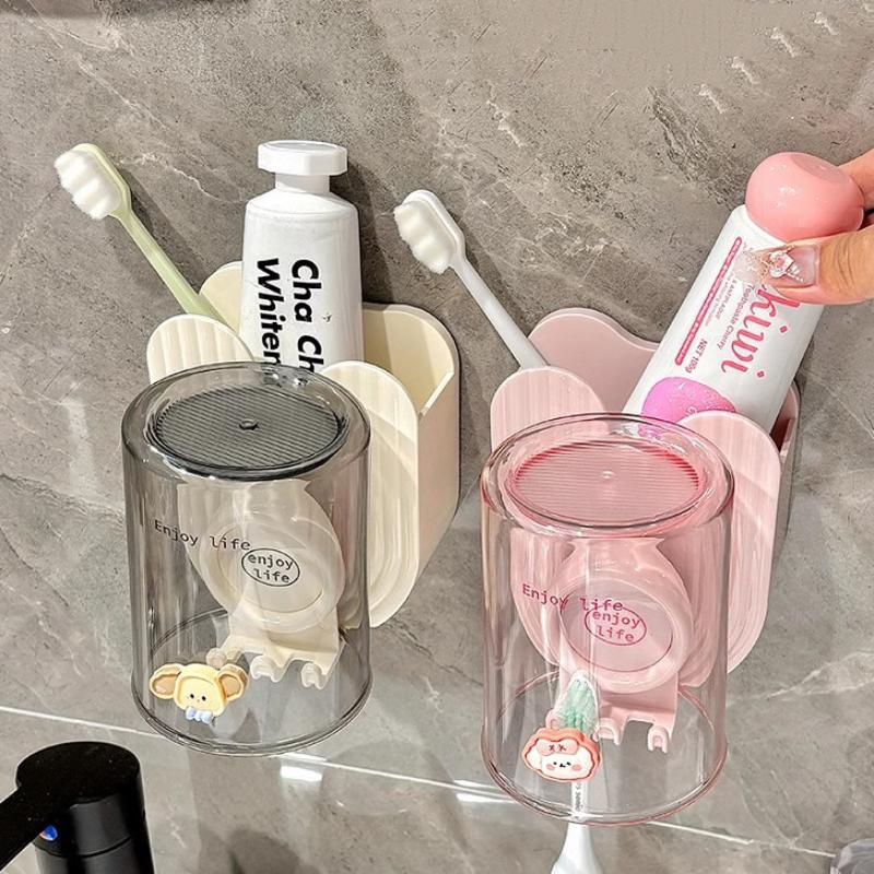 Wandmontierter Zahnbürstenhalter Stanzfrei Gurgelbecher Aufbewahrungsregal Auf dem Kopf stehendes Zahnbürstenbecher-Set
