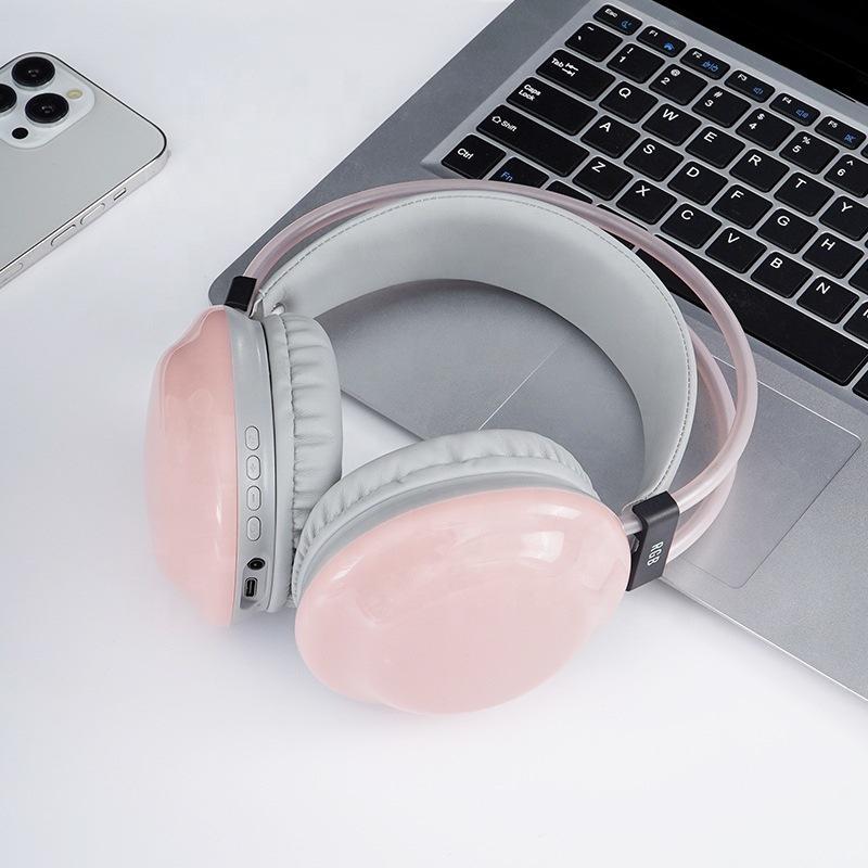New Luminous Over-Ear Bluetooth Gaming Headset with Ultra-Long Battery Life and Noise Reduction