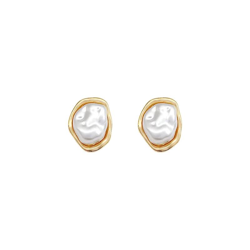 Vintage Irregular Baroque Pearl Stud Earrings for Women Personality Temperament Wedding Bride Jewelry Korea Earring Friend Gift