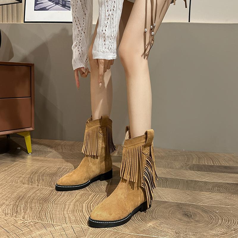 New spot pointed tassel matte western cowboy boots 2025 new design sense retro fashion thick heel short boots