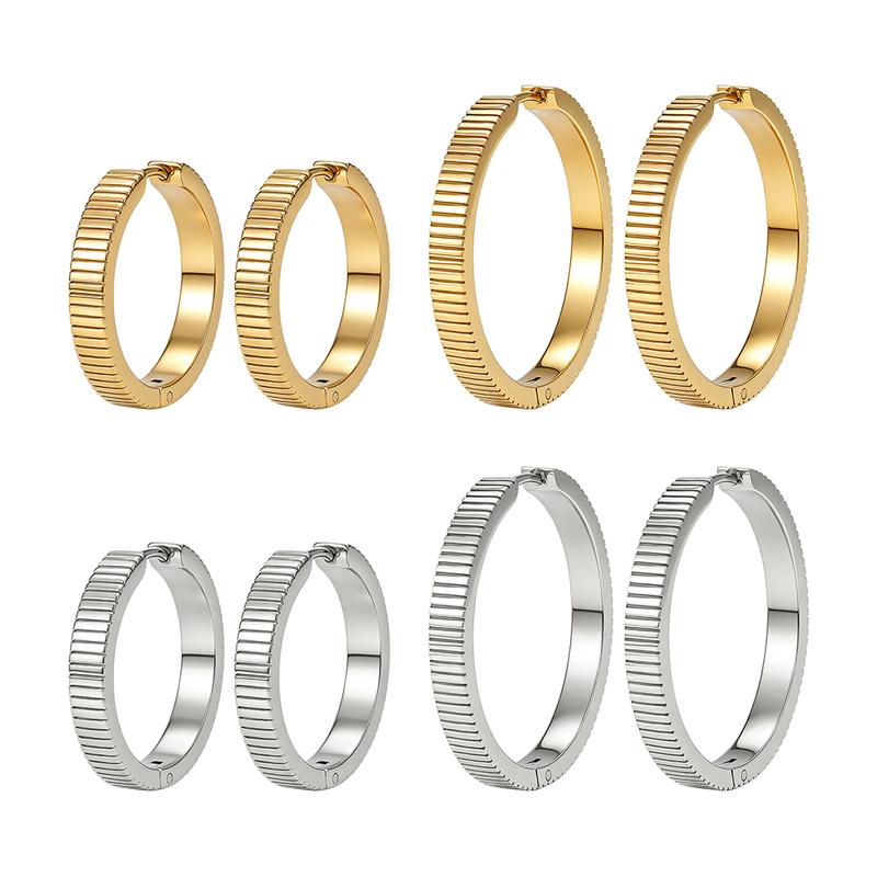 FINE4U 316L Stainless Steel Vertical Ridged Hoop Earrings Click Hinged Circle Hoops Hypoallergenic Textured Ear Jewelry