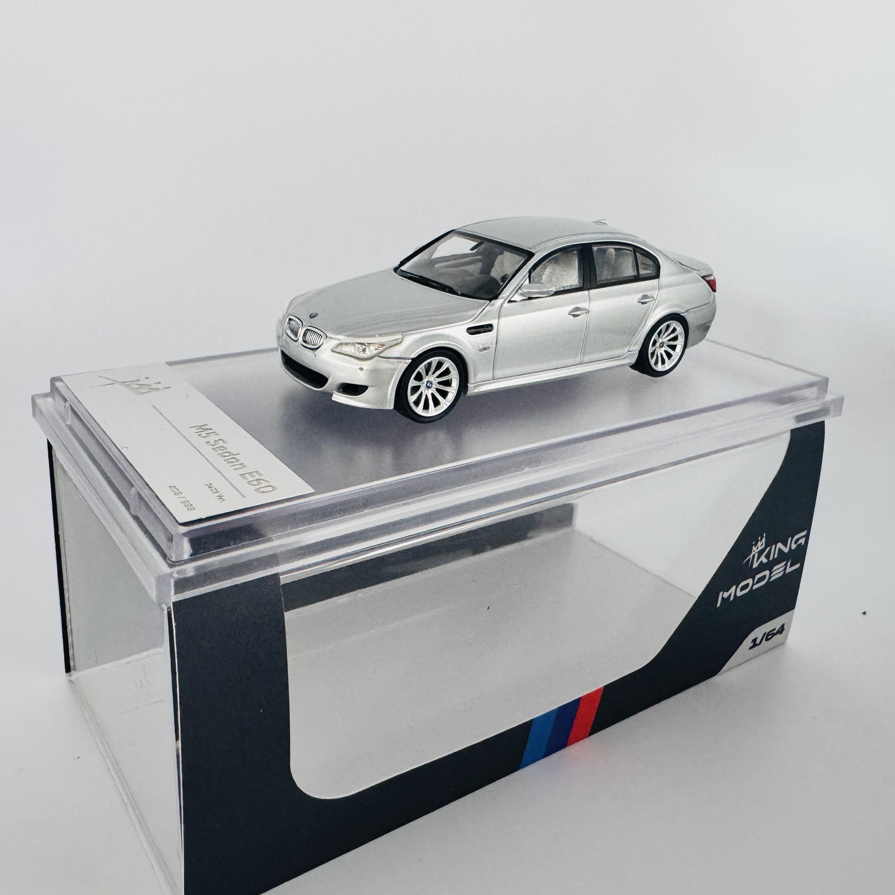 

King Model 1:64 M5 E60 E61 Saloon Touring Alloy Car Model