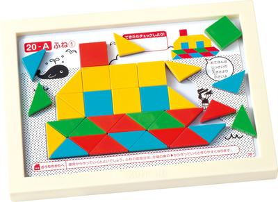 Kumon Publishing Geometric Mosaic Puzzle Educational Toy for Ages 4 and Up