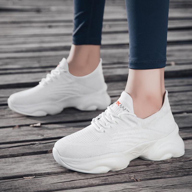 New Large Size Large Size Men's and Women's Shoes Flying Woven Sports Shoes Overalls Casual Shoes Socks Shoes Couple Shoes