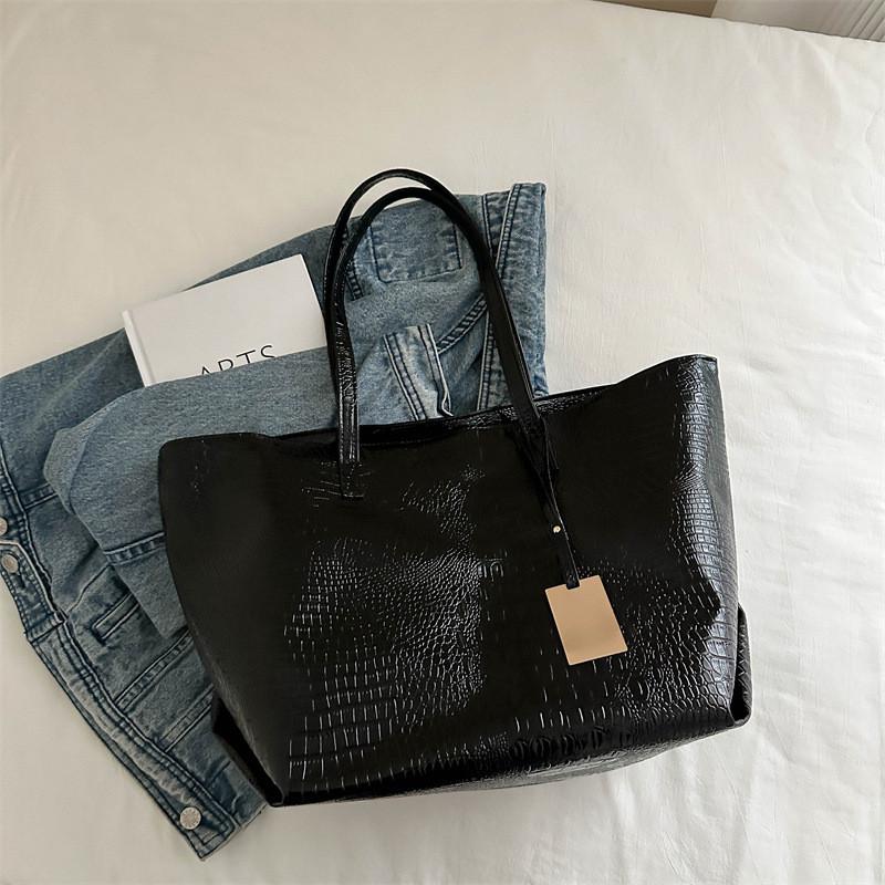 Впечатляющая женская повседневная сумка-тоут стильных цветов для повседневной моды чёрный