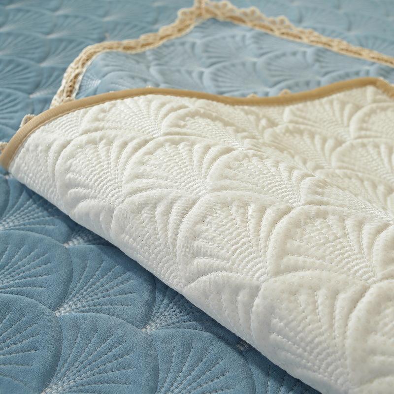 Чехол для дивана в европейском стиле на все времена года — фото 7