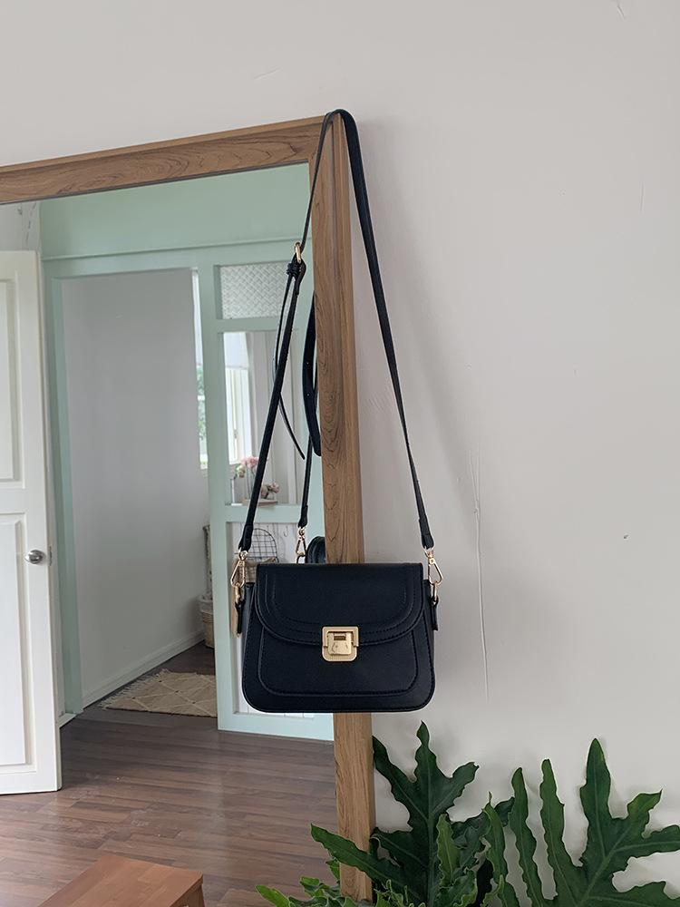 

Сумка женская универсальная маленькая квадратная сумка женская премиум сумка подмышкой женская сумка через плечо сумка через плечо чёрный