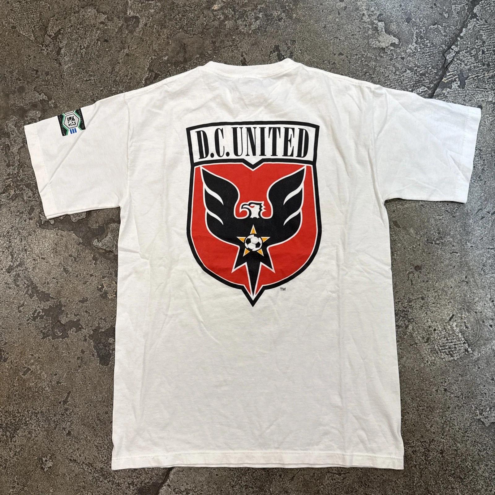Vintage DC United Logo MLS Soccer White T Shirt 90s USA Sz M Soccer Football S