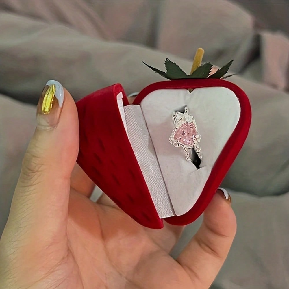 Strawberry Ring Box, 1pc, Cartoon Creative Mini Proposal Engagement Synthetic Gemstone Wedding Jewelry Display Box
