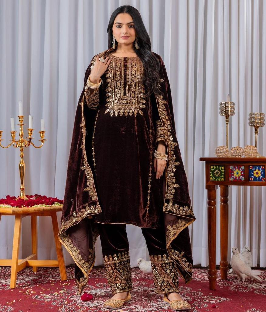 Indian Bollywood Viscose Velvet Salwar Suit Women Party Wear Designer Salwar Kameez Ethnic Wear