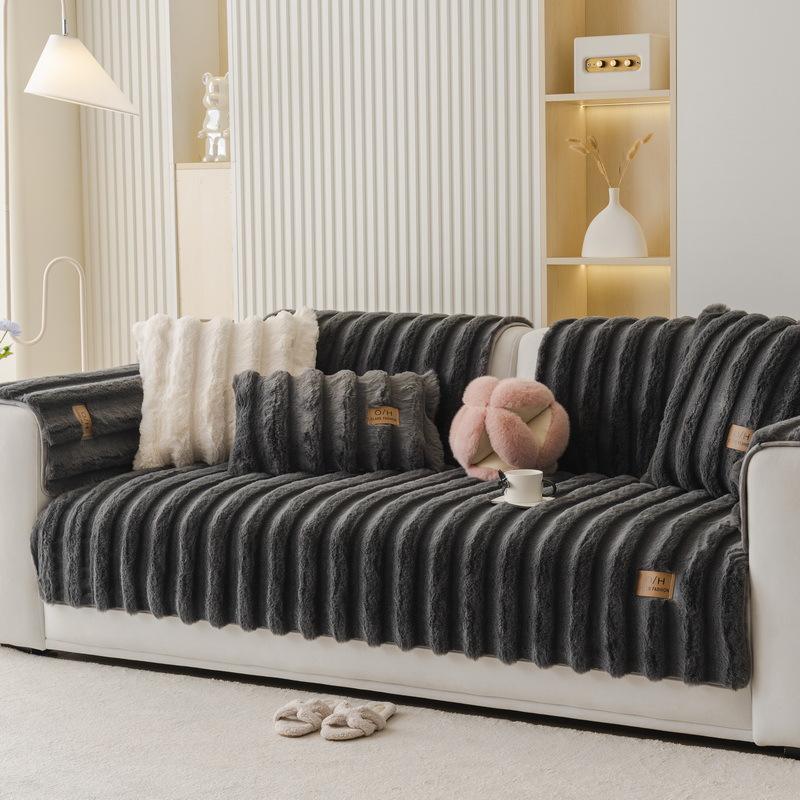 

Cream Wind Rabbit Rabbit Velvet Sofa Cushion Autumn And Winter Plush Cushion Thickened Premium Non-Slip Leather Sofa Cover Cover Cloth Towel 70*70cm