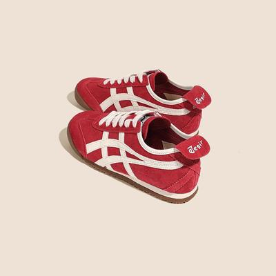 Version cuir de vache~ Chaussures d'entraînement allemandes rouges pour femmes Rétro américain à hauteur intérieure augmentée Chaussures Forrest Gump à semelle plate Sport et loisirs blanc sho