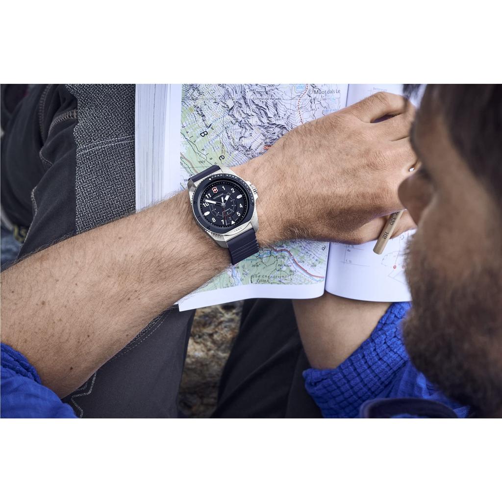 Victorinox JOURNEY 1884 Saat Paslanmaz Çelik Kasa Mavi Kadran Mavi Kauçuk Kordon Kuvars Su Geçirmez Analog Hediye 241975 Erkek (316L) []
