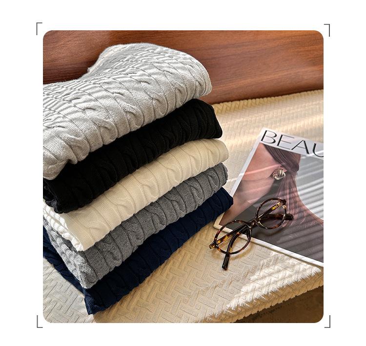 2025 Autumn/Winter Women's Slim Fit Twist Knit Grey Cotton Sweater Top