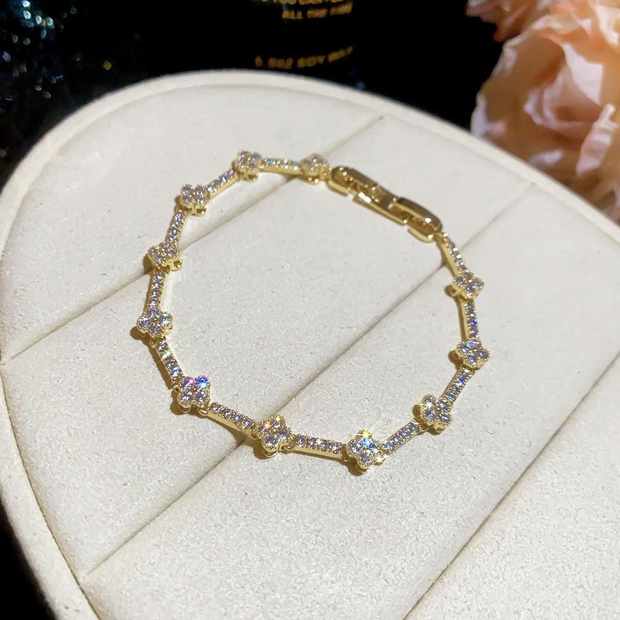 Vintage Goldplated Gourd Bracelet With Zircon Stones For Women Gift