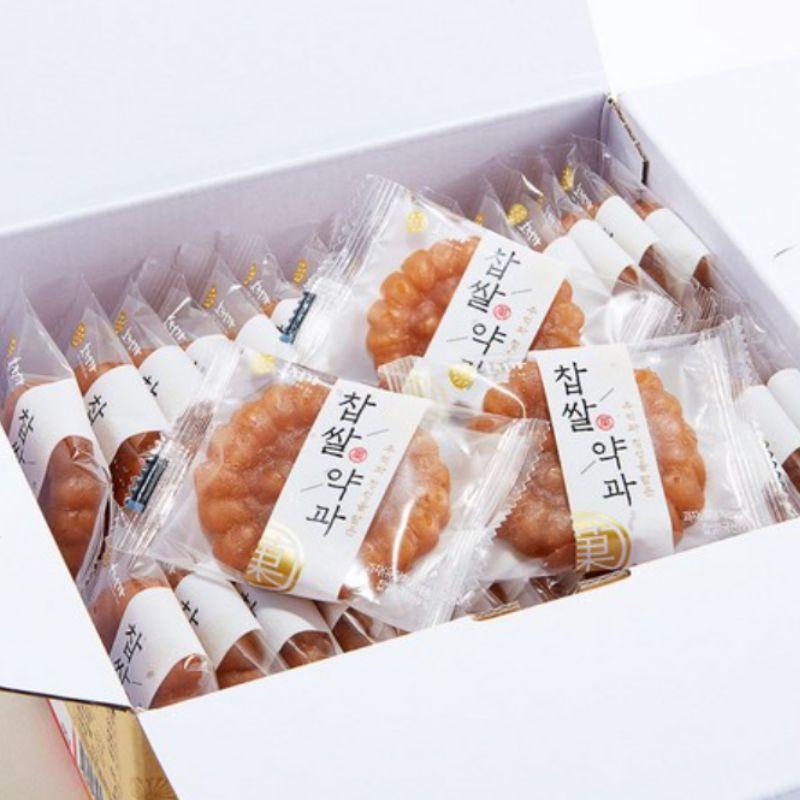 Hojoungga Glutinous Rice Yakgwa Snack 1kg (25–30 pcs) – Korean Traditional Honey Pastry