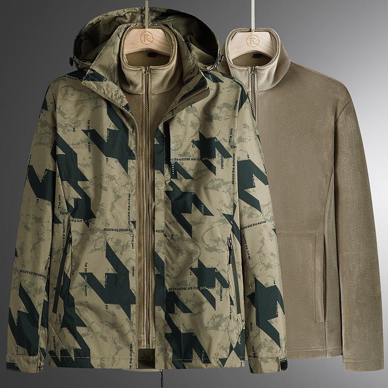 Outdoor Maple Leaf 3-in-1 Jacket: Detachable Camouflage Set with Fleece Lining, Waterproof, Ideal for Live Streaming Sales