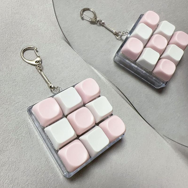 9 Keys Keyboard Fidget Keychain Antistress Keyboard Button Fingertip Key Cap Pendant Stress Relief Toys For Children Adults Gift