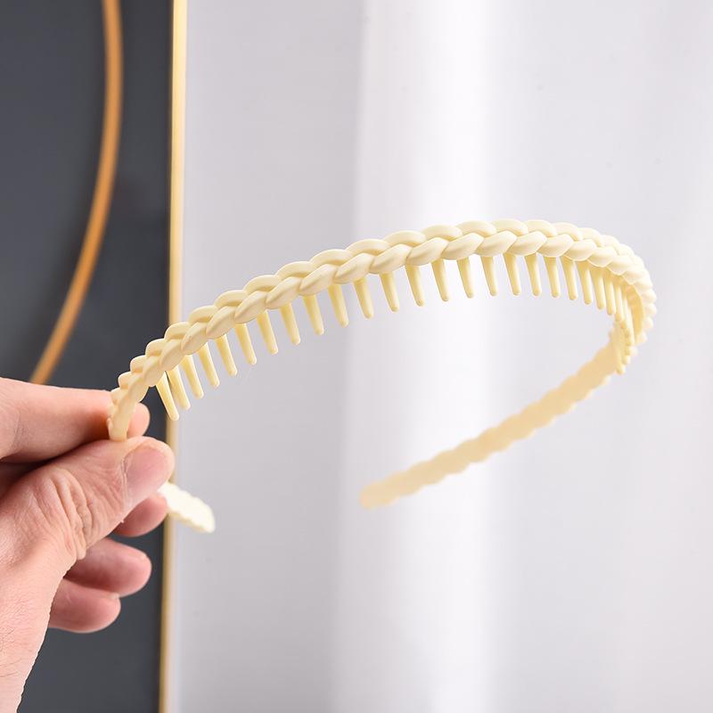 

Нескользящий обруч для волос 2023 для женщин: Стильная прессованная повязка на голову с зубцами для умывания лица и создания образа знаменитой шпильки белый