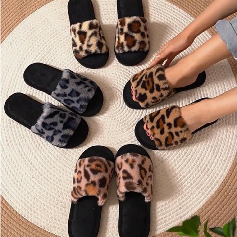 Womens Autumn and Winter Leopard Print Slippers for Home Warmth