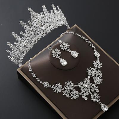 Bridal Crown Alloy Rhinestone Headband Crown Headgear Necklace Earrings Three-piece Set Wedding Crown 2026