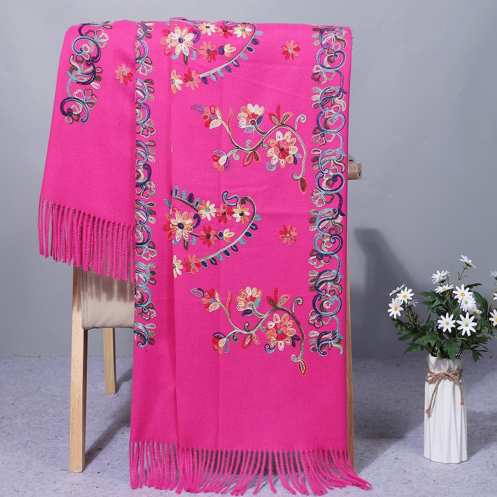 Yunnan Chinese-style embroidered scarf for women, autumn and winter ethnic style cashmere Suzhou embroidery, thickened and warm, dual-use shawl