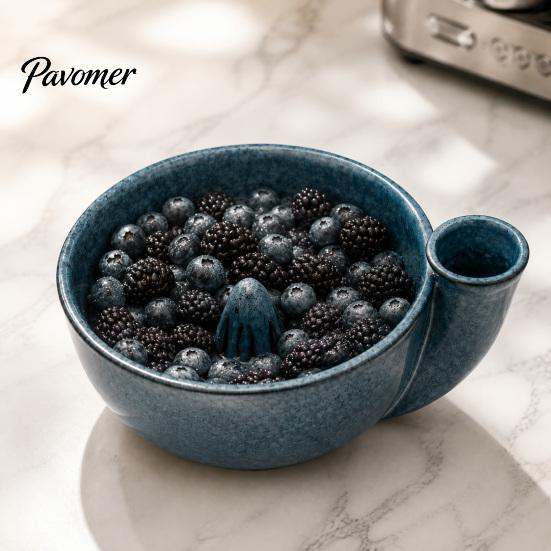 Creative Kitchen Gift Self-Spinning Berry Colander Bowl with Holes, Ceramic Vortex Rinsing Home Decor Tabletop Strainer Spout Strainer, Washing