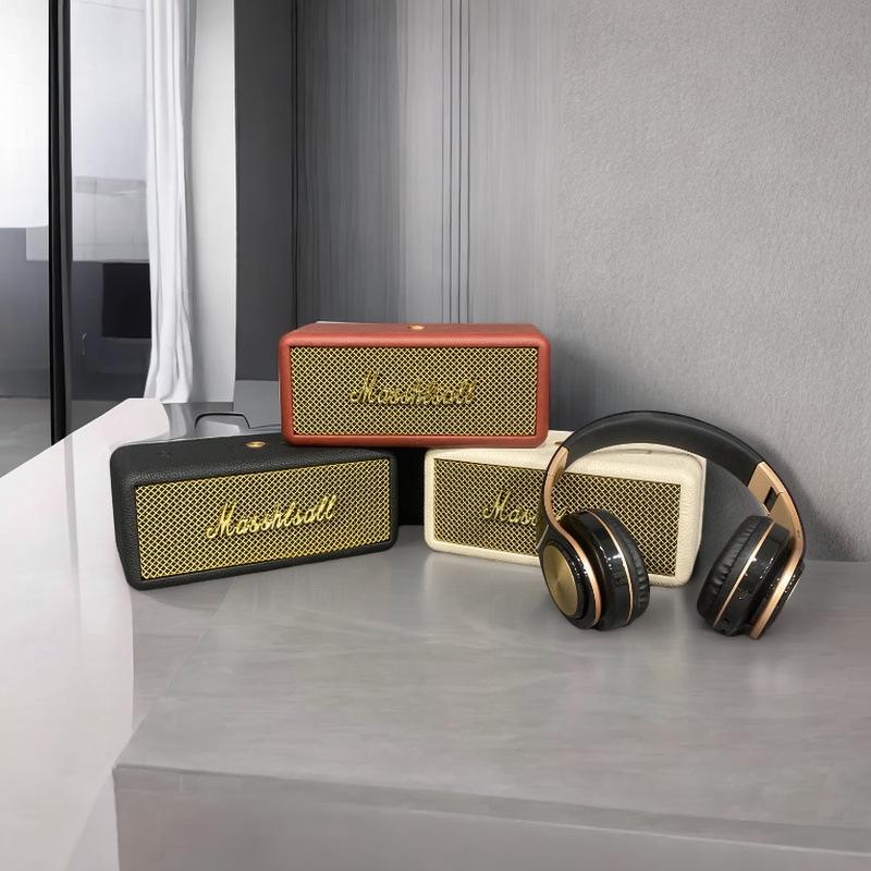 Marshall Speaker Model Ornament: Wooden Shell & Leather Wrap - Perfect for Model Home Decor