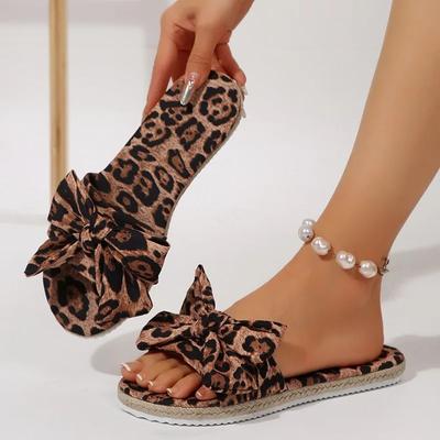 Mode Damen Schuhe 2025 Zehenfrei Damen Hausschuhe Outdoor Tägliche Hausschuhe Damen Leopardenmuster Schleife Flach mit Übergröße Sandalen