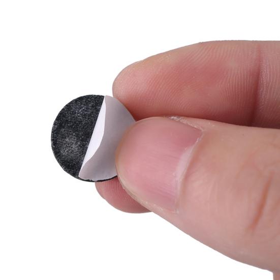 20Pcs Guitar Pick Grip Self-adhesive Guitar Pick Rubber Anti-sweat Round Ultra Thin Grip for Guitarist