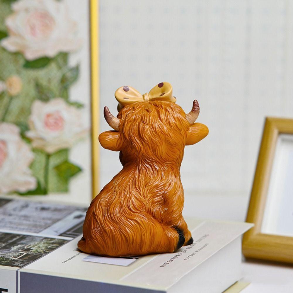 Crafts Resin Cow Ornament Cute Creative Rooster Statue Cartoon Waterproof Animal Sculpture Bonsai