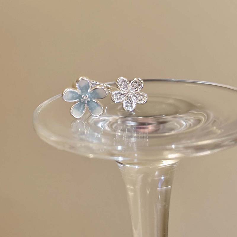 Y2K Sweet Fashion Blue Flower Rings for Women Girls Exquisite Rhinestone Five Petal Flower Opening Rings Party Jewelry Gifts