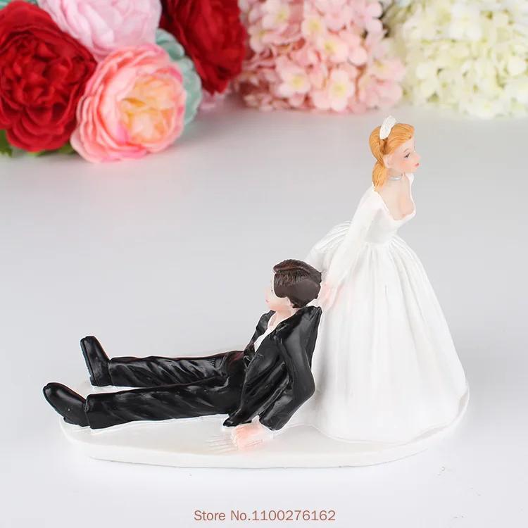 Funny Wedding Cake Toppers Dolls Romantic Bride And Groom Figurines Stand Topper Decoration Supplies Marry Resin Figurine