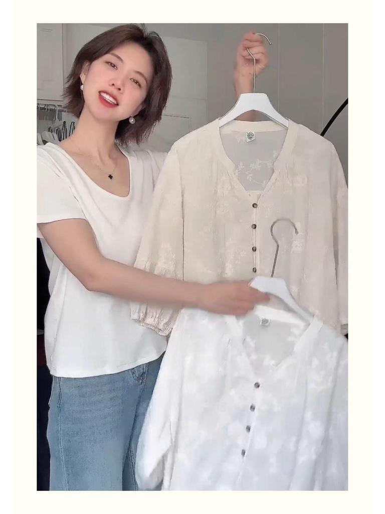 Elegant Embroidered Summer 2025 Women's Seven-Sleeve Top