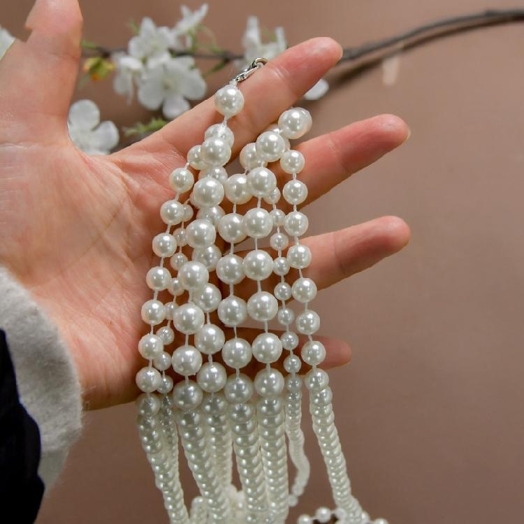 Graceful Flowing Resin Pearls Shoulder Drape Chain Elegant Evening Wear Jewelry Unique Body Accessories