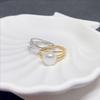 Luxus-Perlenring mit 18 Karat Vergoldung und Kupfer, dreilagiges schlichtes Oberflächen-Design