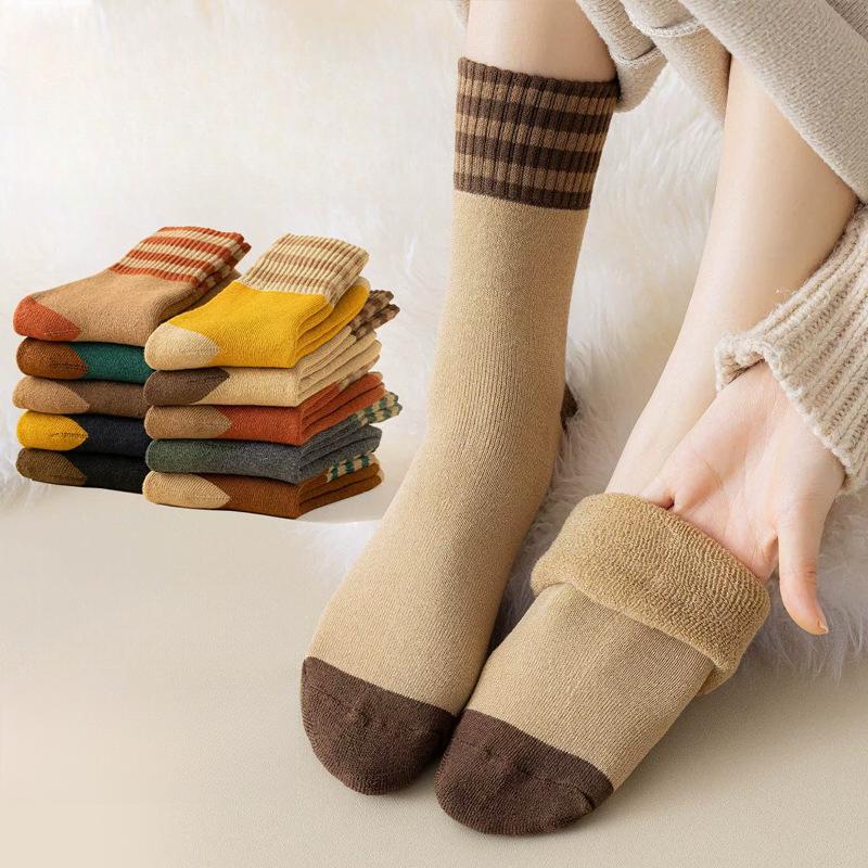 Women's Winter Socks Thick Warm Towel Socks Mid-tube Socks Floor Socks