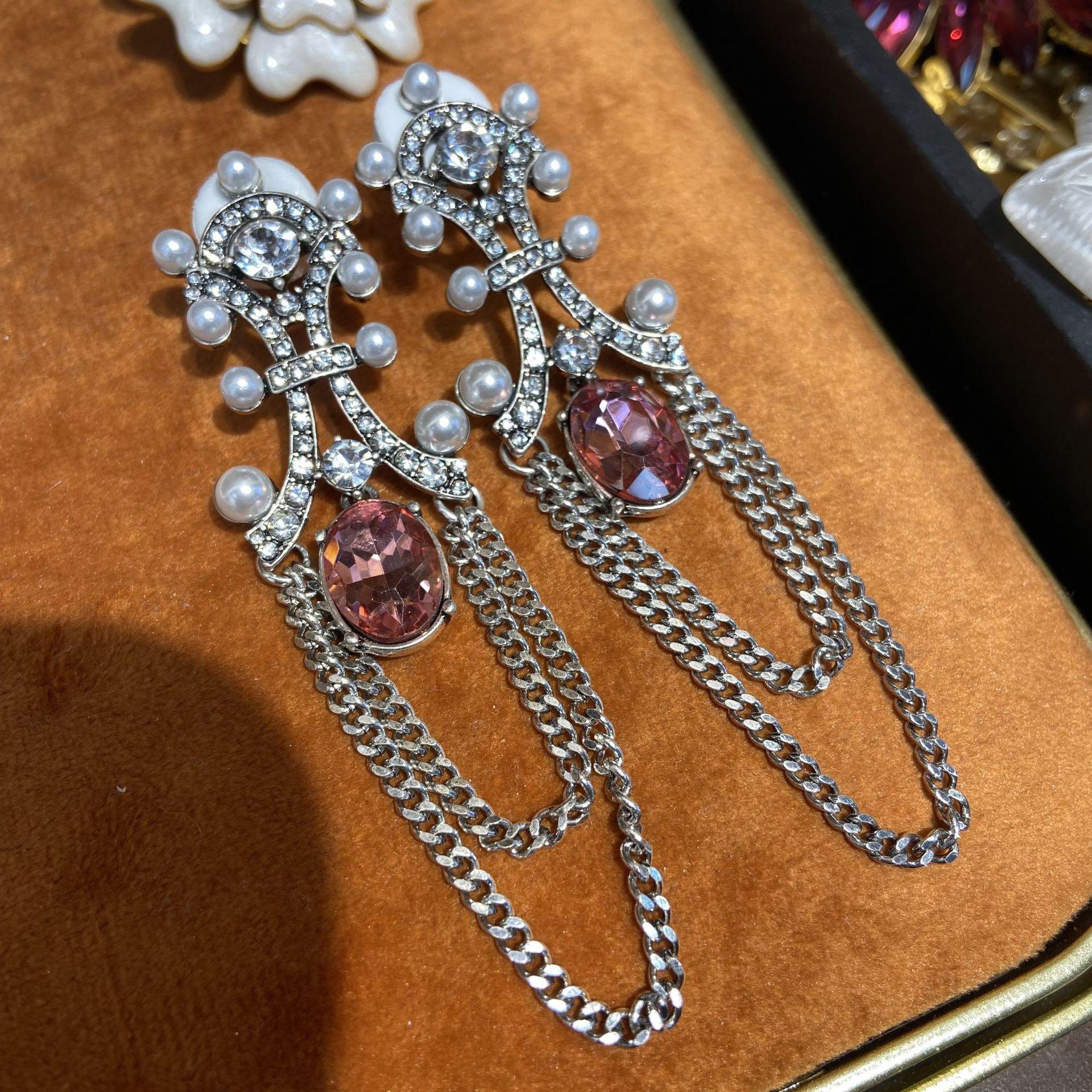 

Серьги в стиле ретро, женские, нишевый дизайн, популярные серьги с цепочкой и жемчугом из циркония, индивидуальные серьги с характером